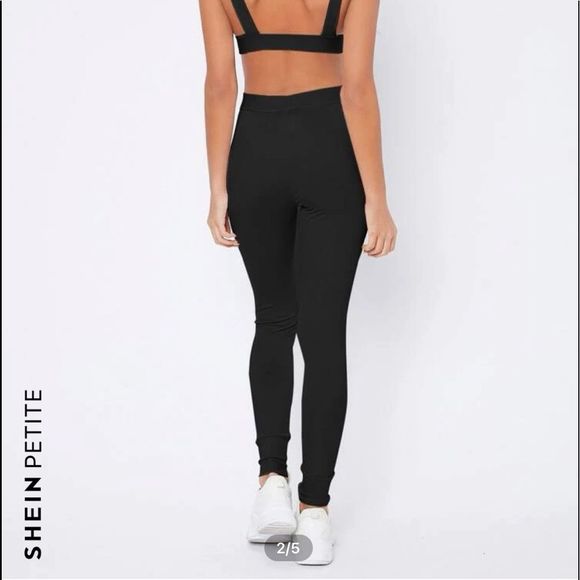 Cropped top and leggings set - Picture 2 of 2